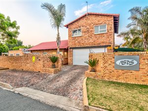 3 Bed House in Nimrod Park