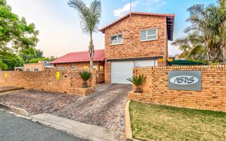 3 Bedroom House in Nimrod Park