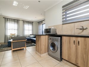 3 Bed Townhouse in Leopards Rest Security Estate