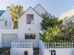 3 Bed House in Die Boord