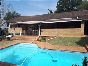4 Bed House in Lester Park