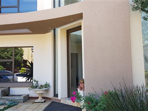 4 Bedroom House in Meyersdal