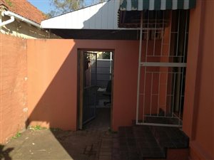 2 Bed House in Morningside