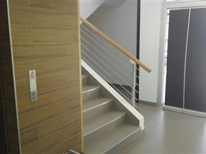 136.149993896484 m² Office Space in Glenwood