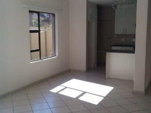 3 Bed Duplex in Mantevrede