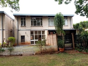 3 Bed Duplex in Parktown Estate