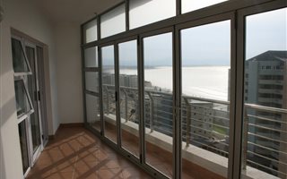 2 Bedroom Apartment in Diaz Beach
