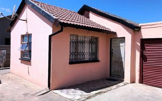 3 Bedroom House in Leondale