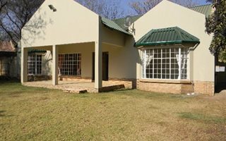 4 Bedroom House in Henley on Klip