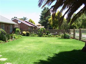 6 Bed House in Wierda Park