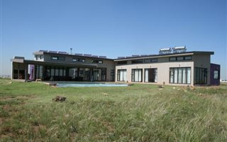 174 ha Farm in Rietfontein