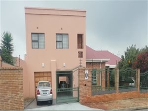 4 Bed House in Crosby