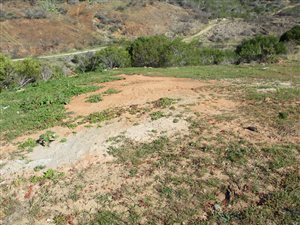 811 m² Land available in Menkenkop