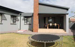 4 Bedroom House in Midlands Estate