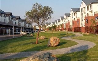 2 Bedroom Apartment in Modderfontein