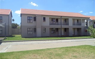 2 Bedroom Apartment in Lakefield