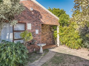 2 Bed Townhouse in Lorraine