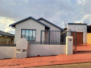 3 Bed House in Atteridgeville