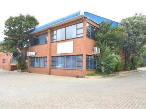 1000 m² Industrial space in Kya Sands