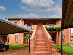 2 Bed House in Amorosa