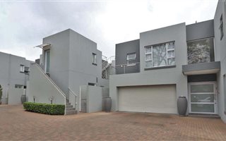 4 Bedroom Cluster in Melrose