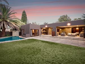 3 Bed House in Fourways Gardens