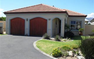 3 Bedroom House in Strand Central