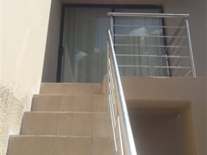 1 Bed Garden Cottage in Isandovale