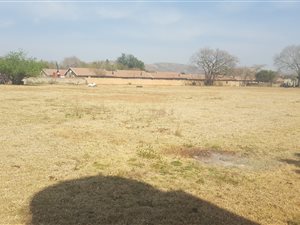2213 ha Land available in Annlin