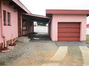 3 Bed House in Amajuba Park