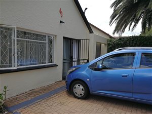 Studio apartment in Brackendowns