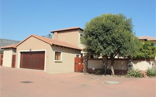 3 Bedroom Townhouse in Xanadu