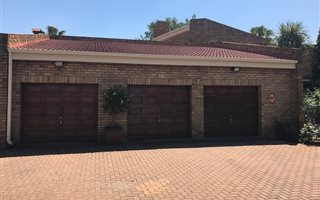 4 Bedroom House in Three Rivers East