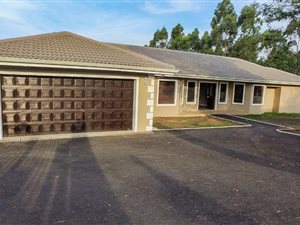 5 Bed House in Assagay