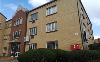 744 m² Industrial space in Kelvin