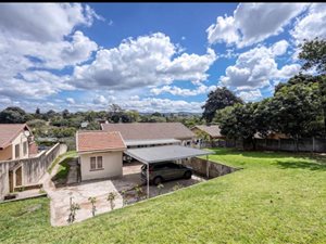 5 Bed House in Pinetown Central
