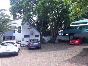 347 m² Commercial space in Parktown North