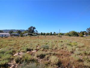 742 m² Land available in Redelinghuys