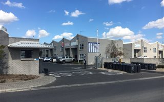 172 m² Industrial space in Brackenfell Central