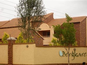 2 Bed Flat in Boardwalk Meander