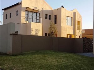 3 Bed House in Bushwillow Park Estate