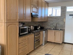 2 Bed Apartment in Sandringham