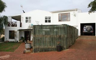 3 Bedroom House in Darling