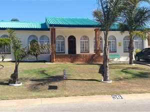 3 Bed House in Azalea Park