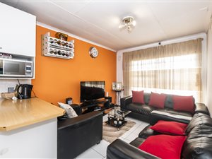 2 Bed Apartment in Linmeyer