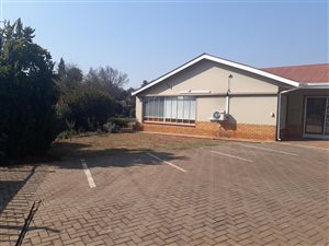 30 m² Commercial space in Gezina