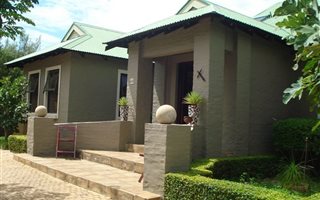 3 Bedroom House in Caribbean Beach Club