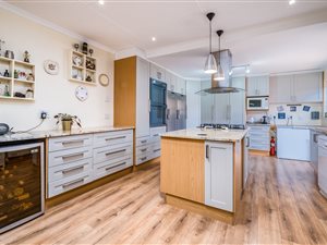 3 Bed Cluster in Robin Hills