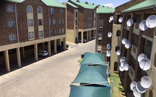 1 Bedroom Apartment in Halfway House