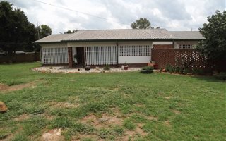 4 Bedroom House in Elandia